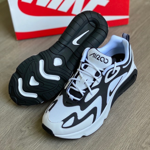 NWT Nike Air Max 200 Mens Shoes - Picture 3 of 4